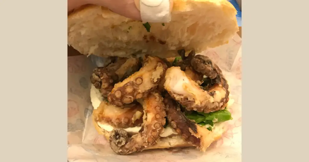 Panino with fried octopus.