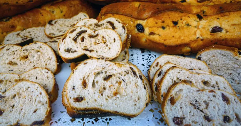 Sliced Buccellato, a sweet bread filled with raisins and anise seeds.