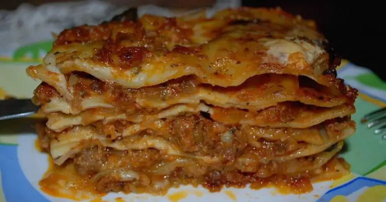 American Lasagna vs Italian Lasagna: different twins 