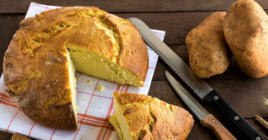 A Bread mada with potatos grown in Sillano, near Lucca.