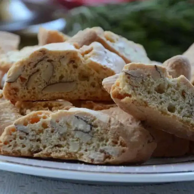 Cantucci from Tuscany | Recipe for the King of Italian Biscotti