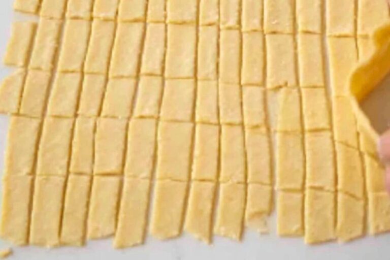 Homemade Noodles for Chicken Noodle Soup Done Right: Soul-Warming & Slurp-Worthy